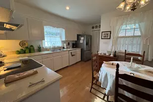 807 Palmetto Dr, Cary, NC 27511 - Photo 9