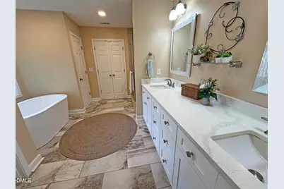 8909 Breeland Way, Raleigh, NC 27613 - Photo 31
