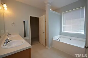 1507 Hinchliff Ct, Fuquay-Varina, NC 27526 - Photo 25