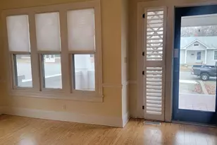 317 S 4th St, Smithfield, NC 27577 - Photo 5