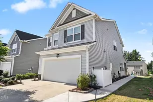 1153 Matterhorn Dr, Fuquay Varina, NC 27526 - Photo 3