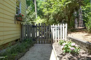 3116 Oxford Dr, Durham, NC 27707 - Photo 35