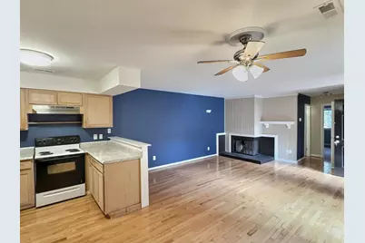 233 Summerwalk Circle #., Chapel Hill, NC 27517 - Photo 5