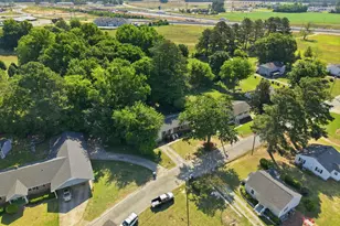 801 S Sampson Ave, Dunn, NC 28334 - Photo 9