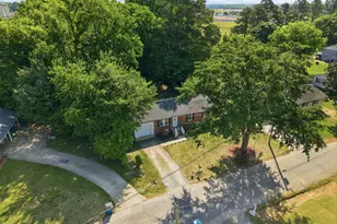 801 S Sampson Ave, Dunn, NC 28334 - Photo 5