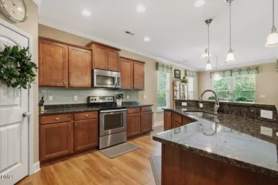 117 Pearsall Farm Lane, Clayton, NC 27527 - Photo 9