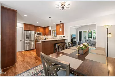 6921 Spring Drive, Raleigh, NC 27613 - Photo 7