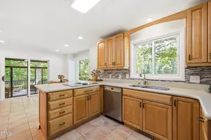 215 E Deer Run, Apex, NC 27523 - Photo 11