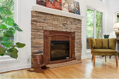 215 E Deer Run, Apex, NC 27523 - Photo 9