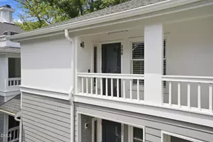 700 Bishops Park, Raleigh, NC 27605 - Photo 3