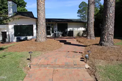 1607 Lakeshore Drive, Dunn, NC 28334 - Photo 7