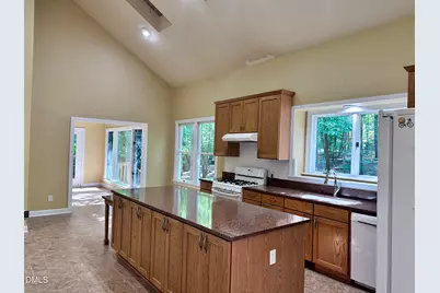 628 Spindlewood, Pittsboro, NC 27312 - Photo 9
