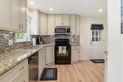 109 Whitby Court, Cary, NC 27511 - Photo 11