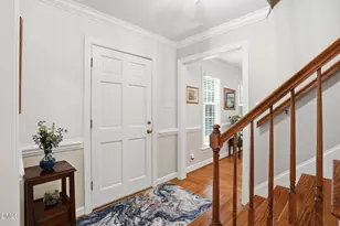 109 Whitby Ct, Cary, NC 27511 - Photo 5