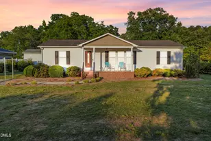 199 Iris Bryant Rd, Erwin, NC 28339 - Photo 1