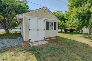 104 Cale Dr, Burlington, NC 27215 - Photo 41