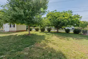 104 Cale Dr, Burlington, NC 27215 - Photo 41
