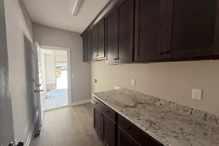 193 Royal Ave, Selma, NC 27576 - Photo 5