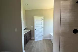 193 Royal Ave, Selma, NC 27576 - Photo 7