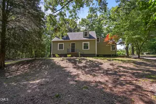 409 Forest Ave, Broadway, NC 27505 - Photo 3