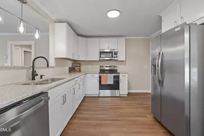 409 Forest Avenue, Broadway, NC 27505 - Photo 21