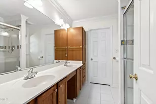 4305 Dinwiddie Ct, Raleigh, NC 27604 - Photo 23