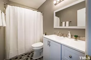 135 Coleridge Ct, Carrboro, NC 27510 - Photo 7