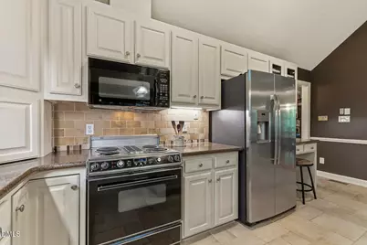 8208 Aberloch Court, Raleigh, NC 27606 - Photo 17