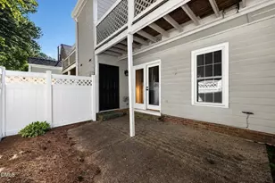 126 Spring Cove Dr, Cary, NC 27511 - Photo 15