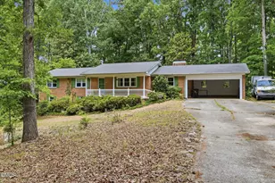 609 Canterbury Rd, Sanford, NC 27330 - Photo 13