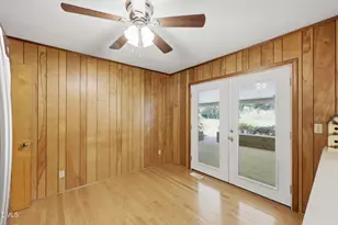 609 Canterbury Rd, Sanford, NC 27330 - Photo 19