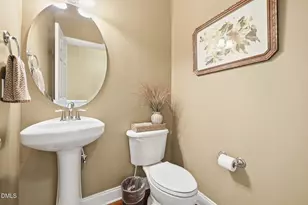 616 Lake Artesia Ln, Fuquay Varina, NC 27526 - Photo 11