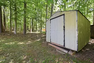 7904 Whitley Dr, Raleigh, NC 27613 - Photo 41