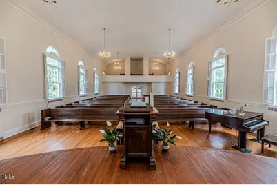 211 S Main Street, Broadway, NC 27505 - Photo 31