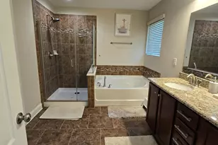 1011 Poplar St, Durham, NC 27703 - Photo 25