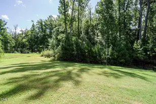1011 Poplar St, Durham, NC 27703 - Photo 31