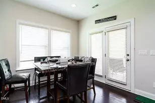 1011 Poplar St, Durham, NC 27703 - Photo 9