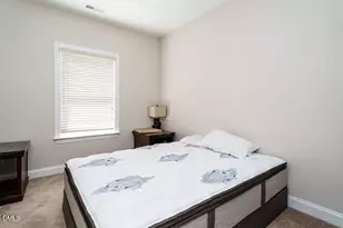 1011 Poplar St, Durham, NC 27703 - Photo 15