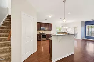 226 Beaconwood Ln, Holly Springs, NC 27540 - Photo 7