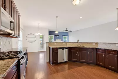 226 Beaconwood Lane, Holly Springs, NC 27540 - Photo 9
