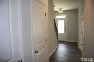 2919 Sunflower Rd, Apex, NC 27502 - Photo 5