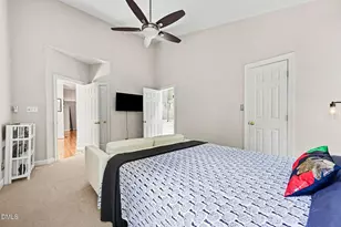 9 Tottenham Ln, Chapel Hill, NC 27517 - Photo 17