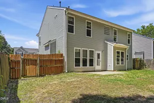 212 N Honey Springs Ave, Fuquay Varina, NC 27526 - Photo 29