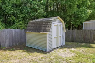 212 N Honey Springs Ave, Fuquay Varina, NC 27526 - Photo 29