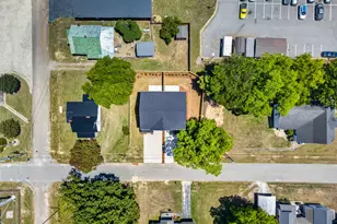 44 N Carrie St, Coats, NC 27521 - Photo 35