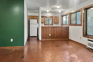 106 Pleasant Dr, Carrboro, NC 27510 - Photo 5