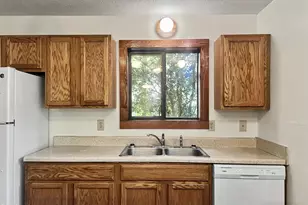 106 Pleasant Dr, Carrboro, NC 27510 - Photo 7