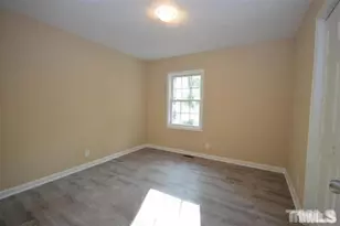 106 N Bell Haven St, Apex, NC 27539 - Photo 9