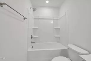 512 Sunset Lk Dr, Durham, NC 27703 - Photo 23