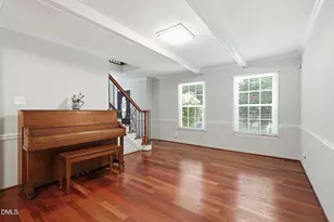 100 Moray Ct, Cary, NC 27511 - Photo 9